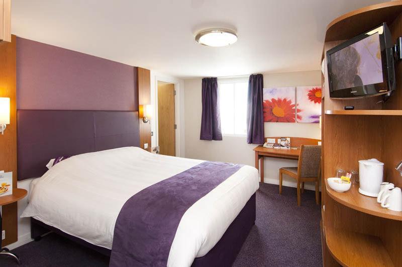 Premier Inn Coventry East Esterno foto